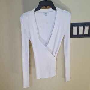 Cache White Ribbed V-Neck Long Sleeve Top
